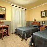 奥特泰克斯酒店