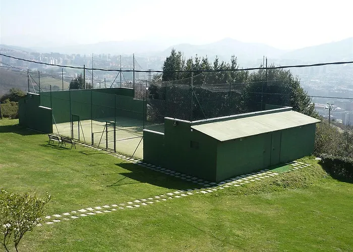 奥特泰克斯酒店 2*