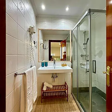 Artetxe Hotel 2*